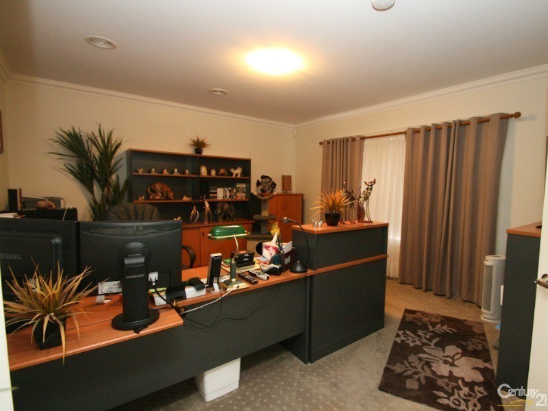 4A MAJESTIC WAY, Orange NSW 2800