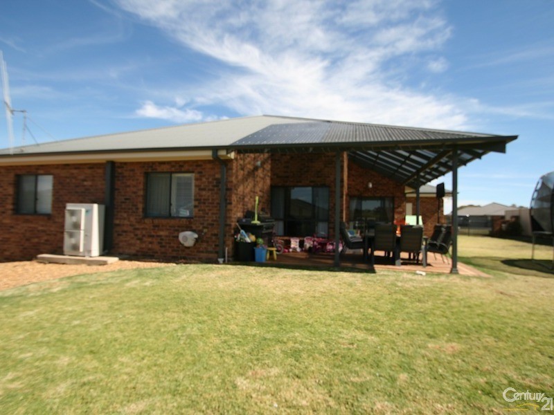 Orange NSW 2800