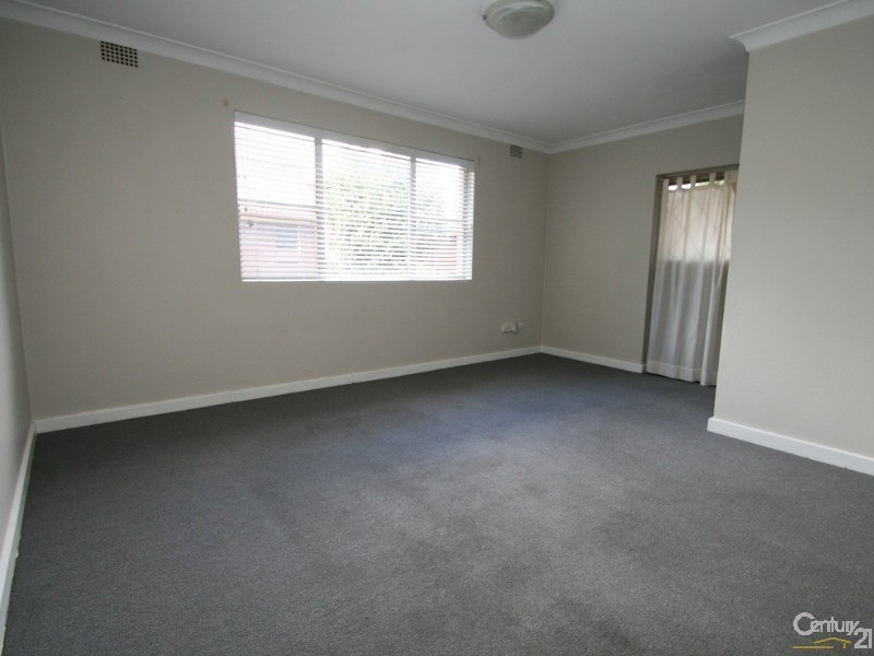 2/13 TORPY STREET, Orange NSW 2800