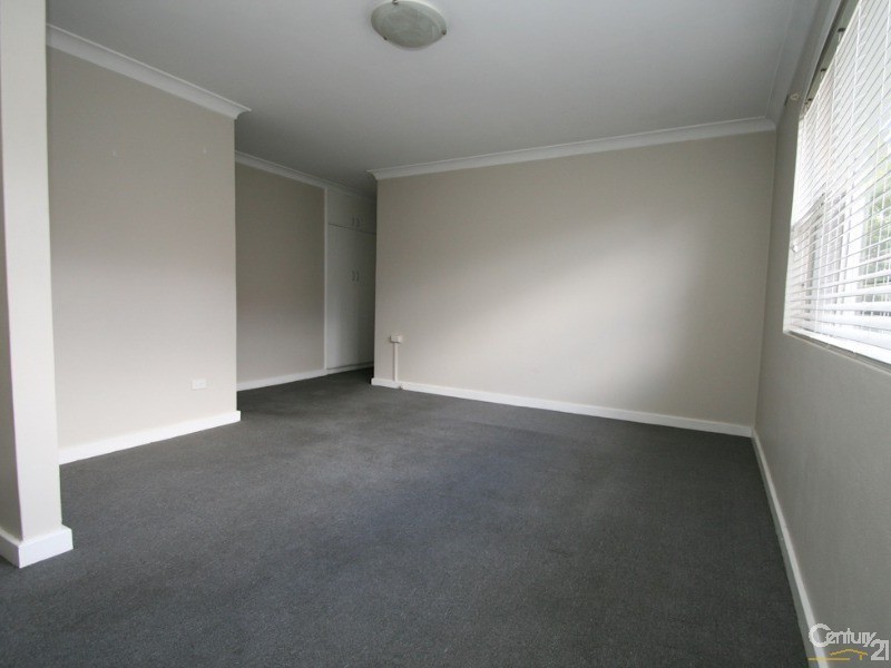 2/13 TORPY STREET, Orange NSW 2800