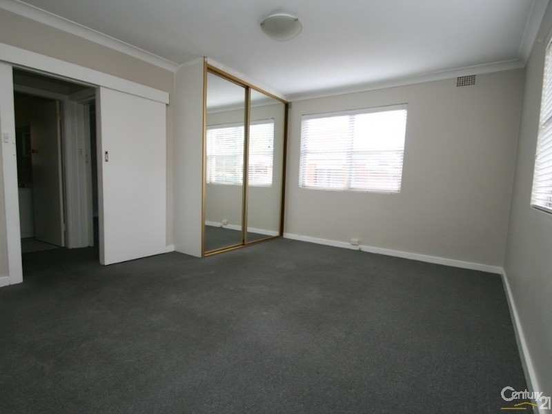 2/13 TORPY STREET, Orange NSW 2800