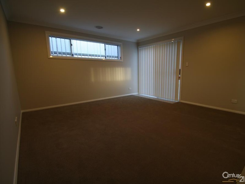 4 Pearl Court, Orange NSW 2800