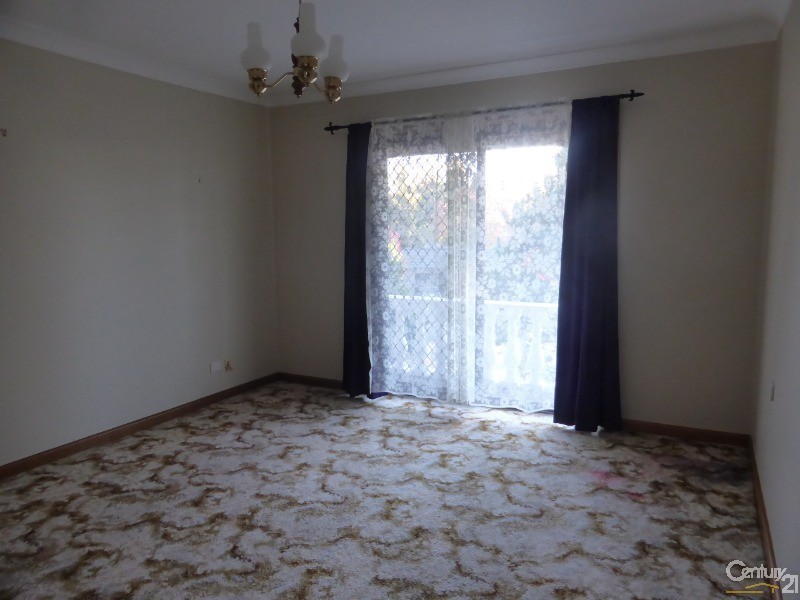 9 Pulari Place, Orange NSW 2800