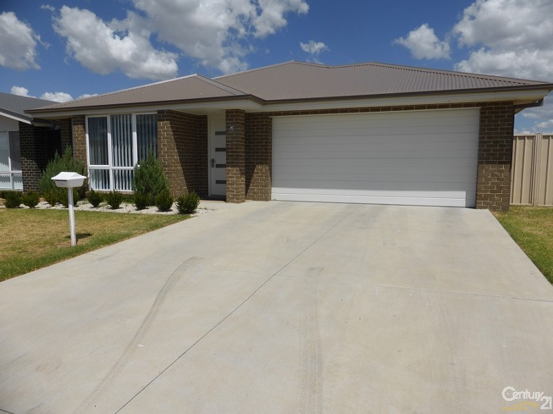 5 Pearl Court, Orange NSW 2800