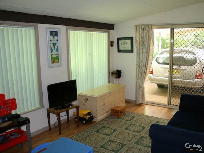 22-24 Carcoar Street, Spring Hill NSW 2800