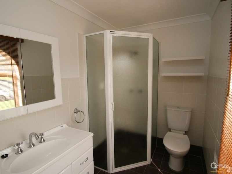 6 WOODWARD STREET, Orange NSW 2800