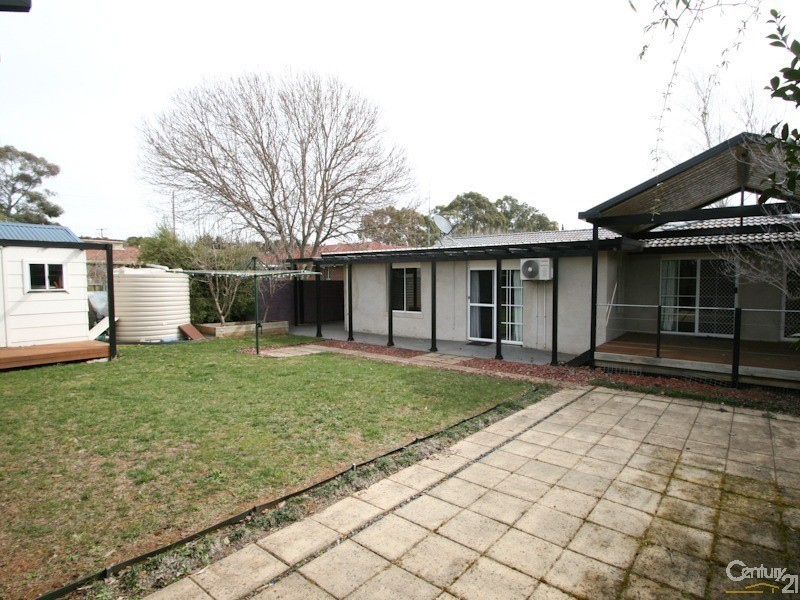 6 WOODWARD STREET, Orange NSW 2800