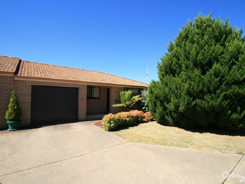 2/6 Parker Place, Orange NSW 2800