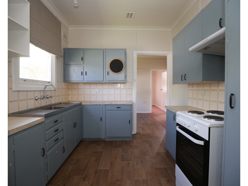 110 Anson Street, Orange NSW 2800