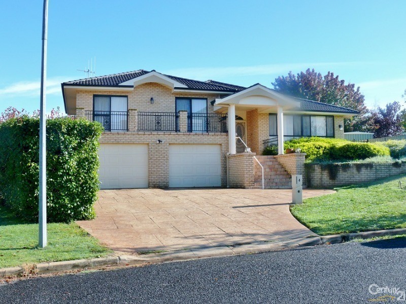 4 Pine Ridge Drive, Orange NSW 2800