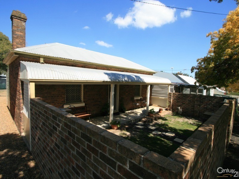 244 BYNG STREET, Orange NSW 2800