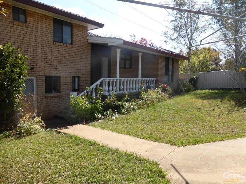 9 PULARI PLACE, Orange NSW 2800