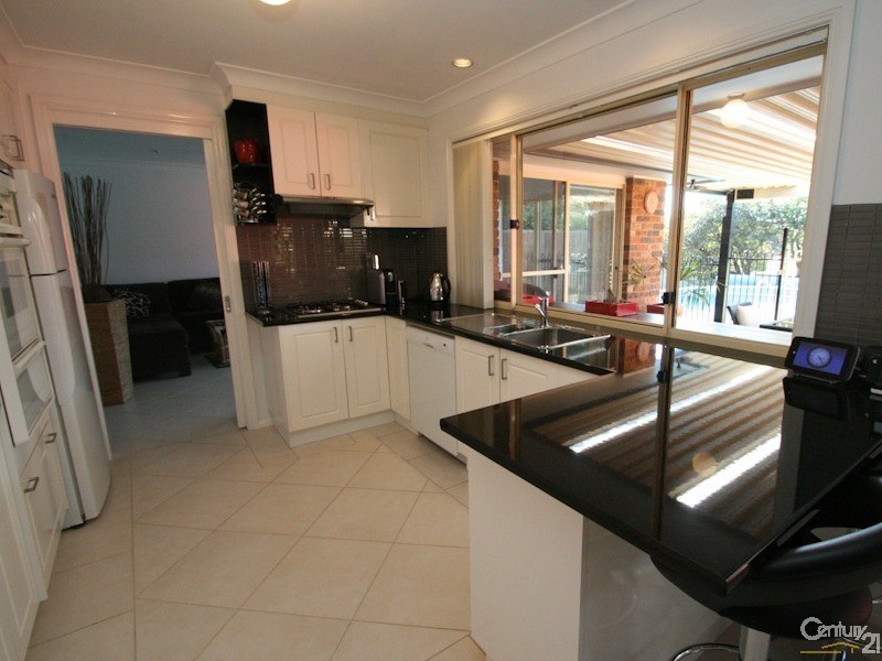17  LYREBIRD PLACE, Orange NSW 2800