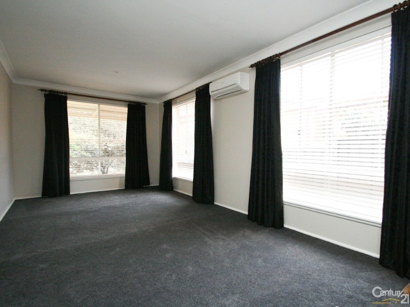 33 JAMES SHEAHAN DRIVE, Orange NSW 2800