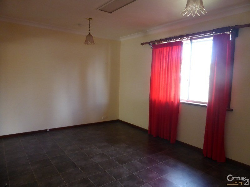38 Warrendine Street, Orange Grove NSW 2380