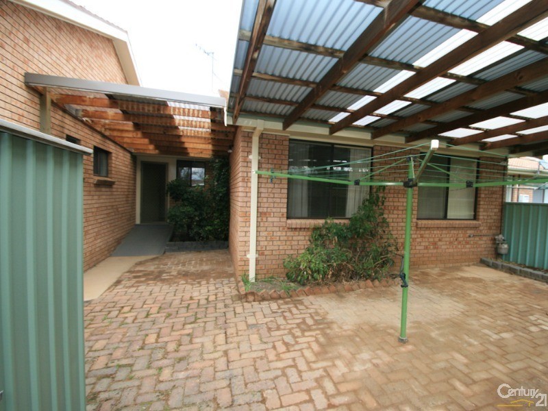 11/9 Amangu Close, Orange NSW 2800