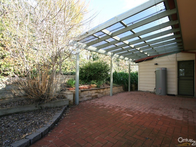 Spring Hill NSW 2800