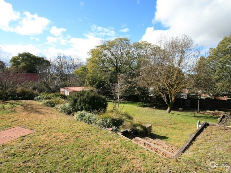 Spring Hill NSW 2800