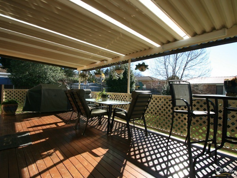 7 PIONEER PLACE, Orange NSW 2800