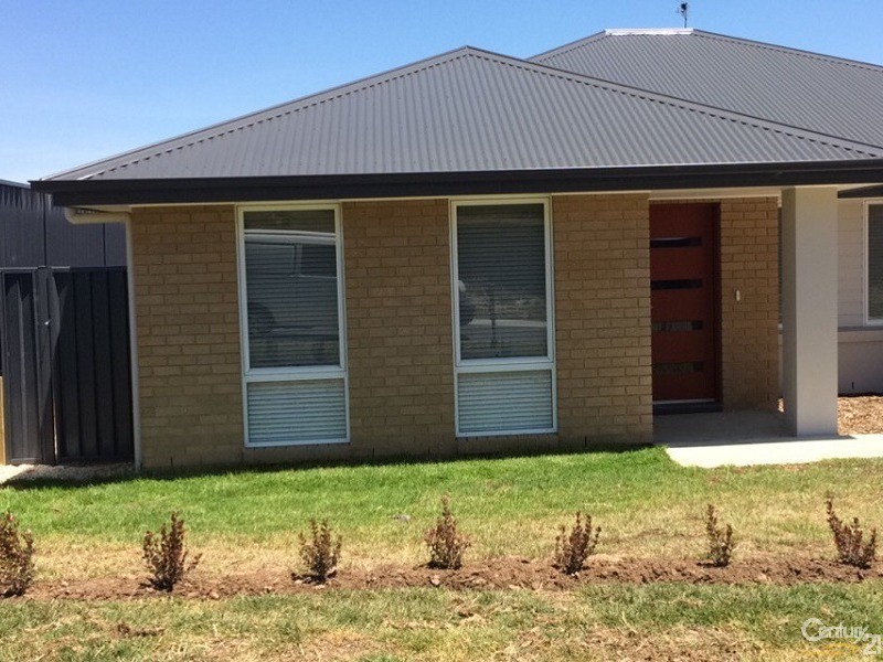 15 Jessie Rise, Orange NSW 2800