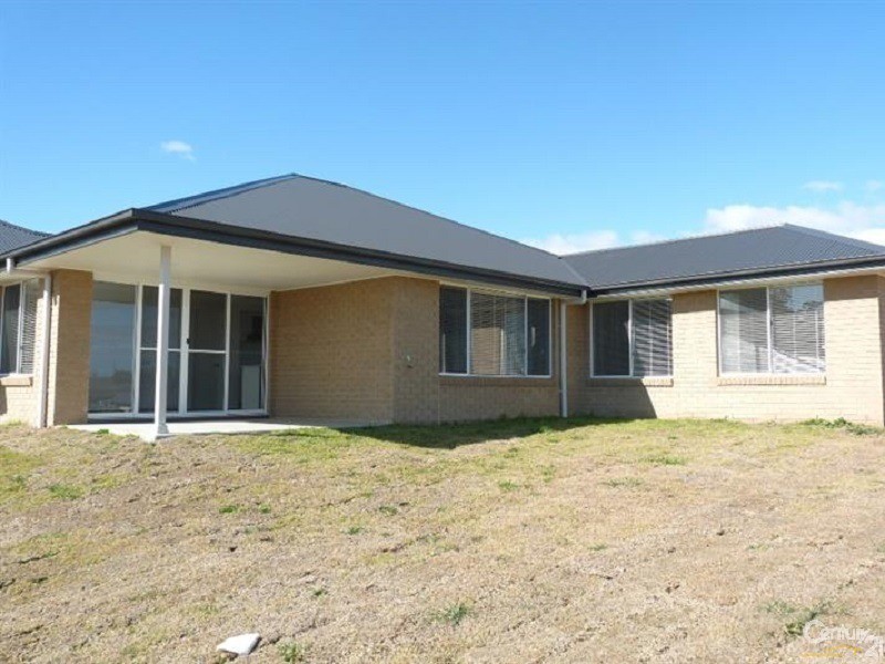 15 Jessie Rise, Orange NSW 2800