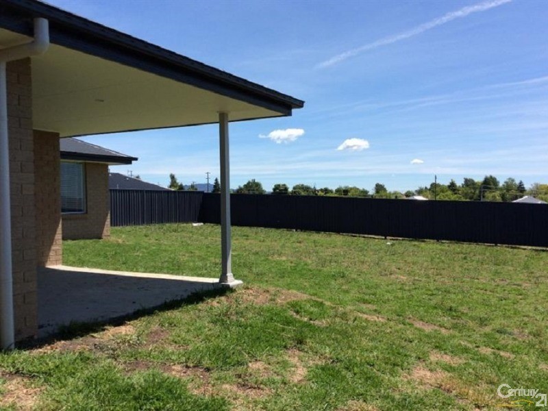 15 Jessie Rise, Orange NSW 2800