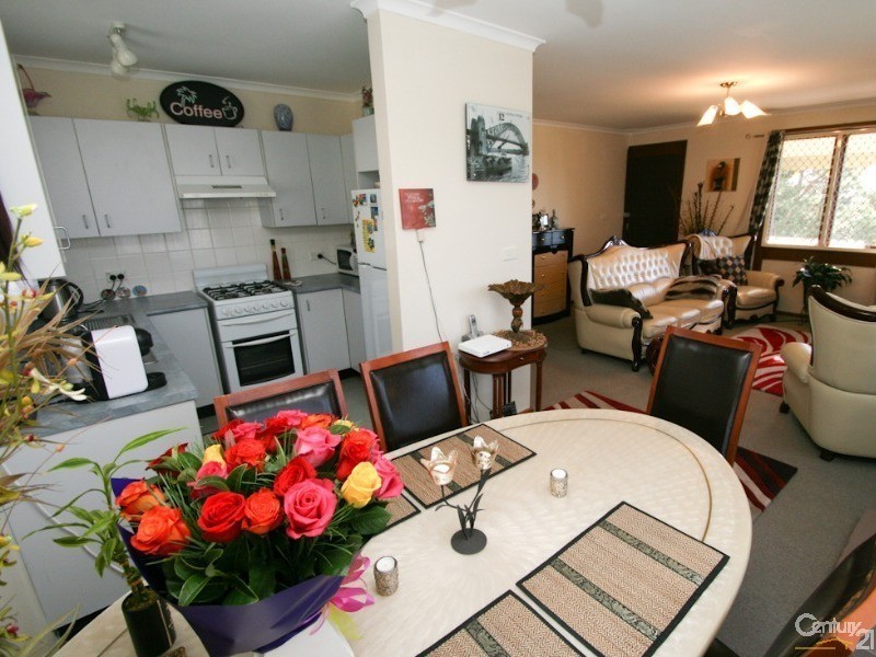 5 LEWANA PLACE, Orange NSW 2800