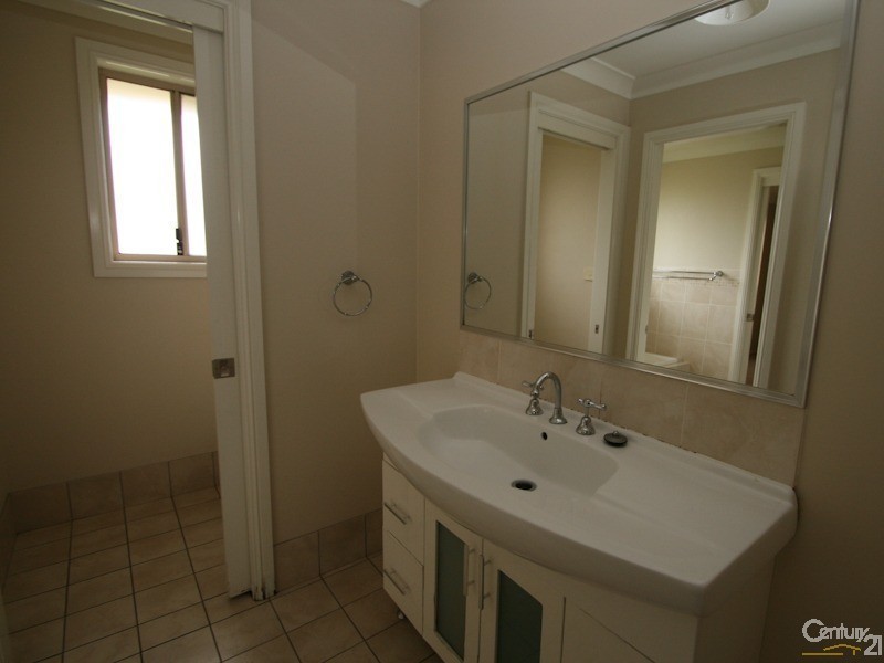 2 Brooklands Drive, Orange NSW 2800