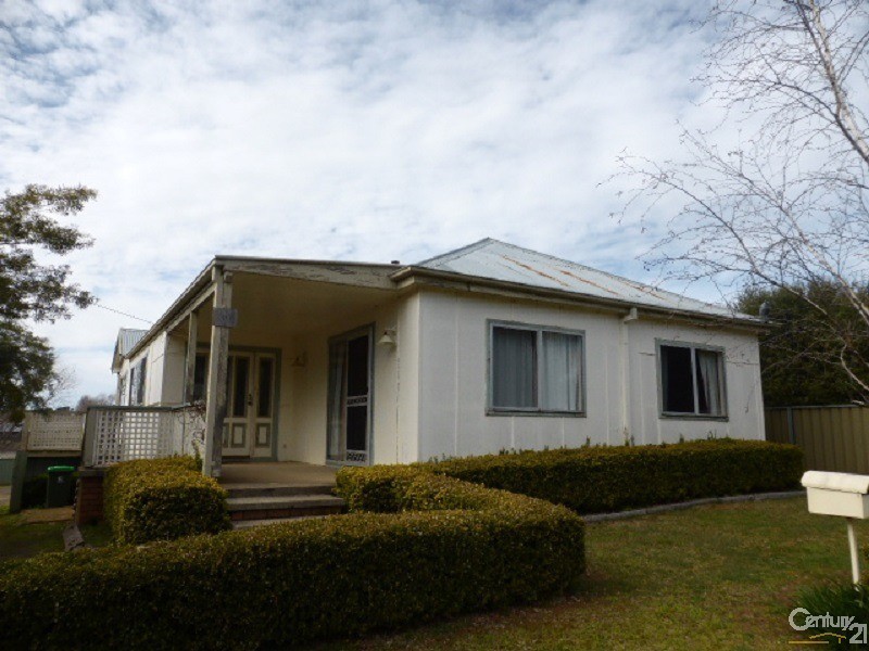 30 Kearney’s Drive, Orange NSW 2800