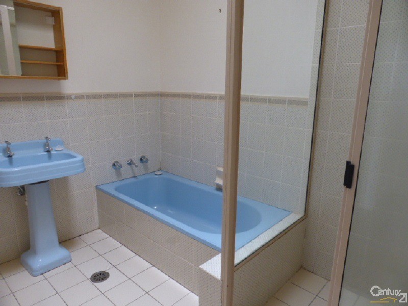 30 Kearney’s Drive, Orange NSW 2800