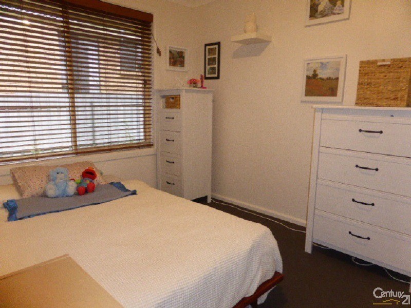 23 James Sheahan Drive, Orange NSW 2800