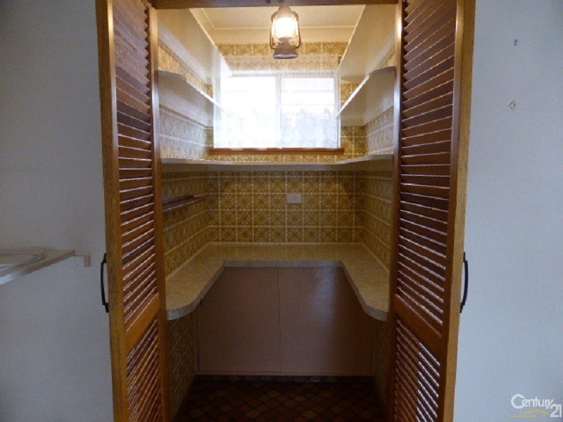 349 Peisley Street, Orange NSW 2800