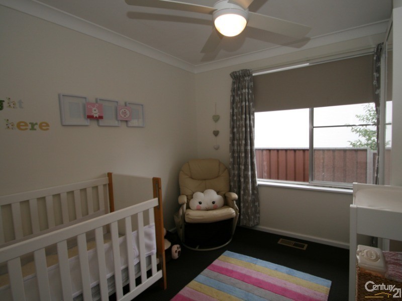 22 Endeavour Avenue, Orange NSW 2800