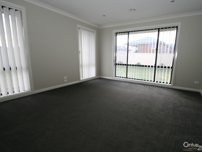 54 Diamond Drive, Orange NSW 2800