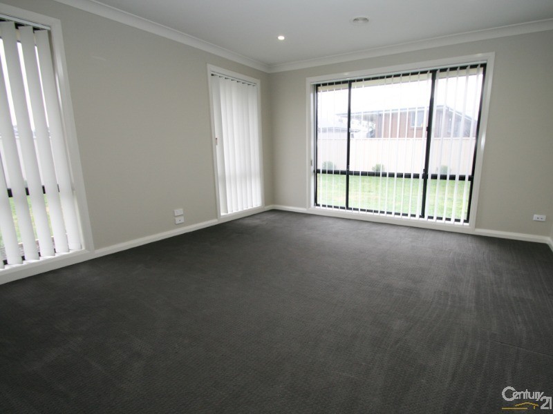 54 Diamond Drive, Orange NSW 2800