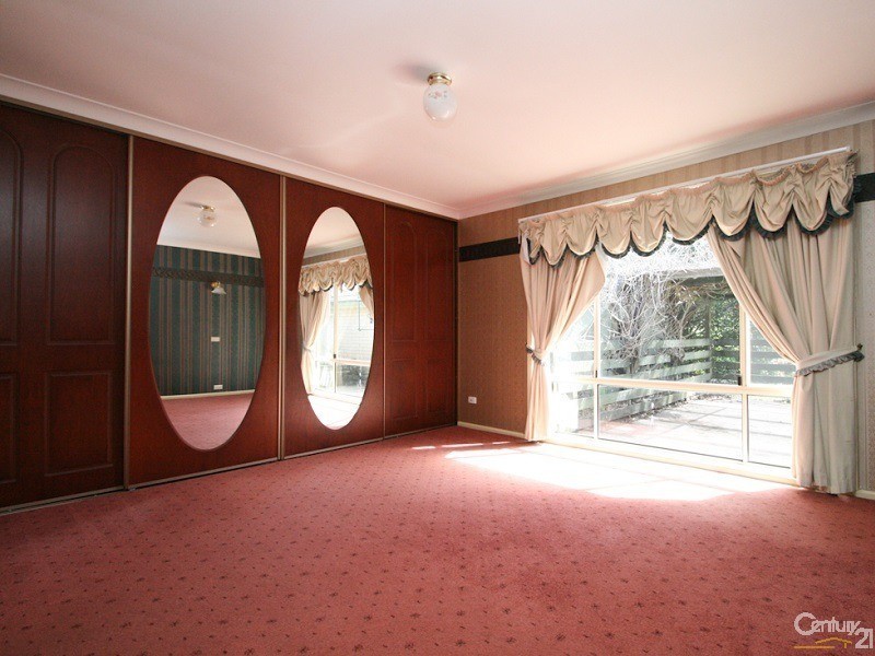 15 CAMPDALE PLACE, Orange NSW 2800