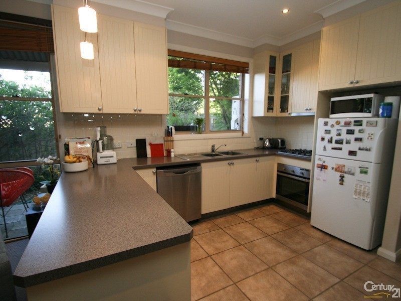 2/17 ICELY ROAD, Orange NSW 2800