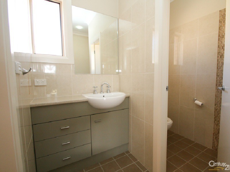 7 Diamond Drive, Orange NSW 2800