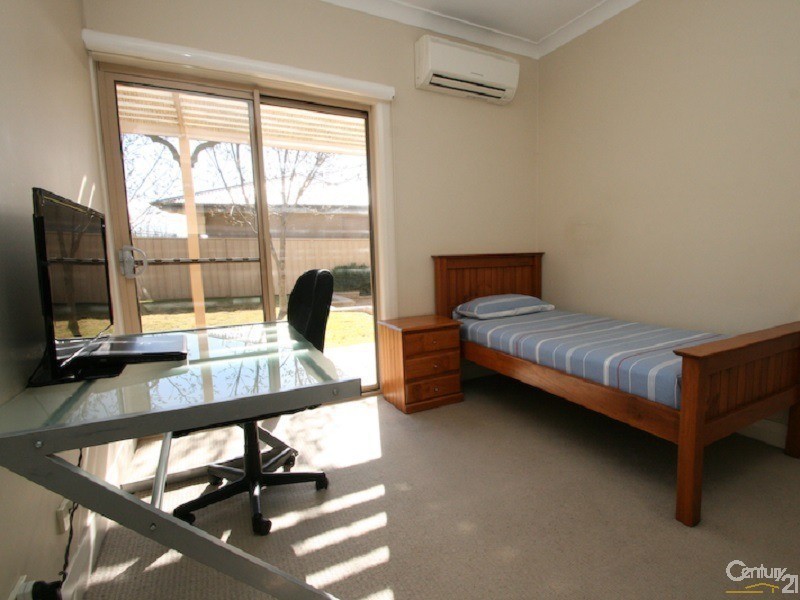 7 Diamond Drive, Orange NSW 2800