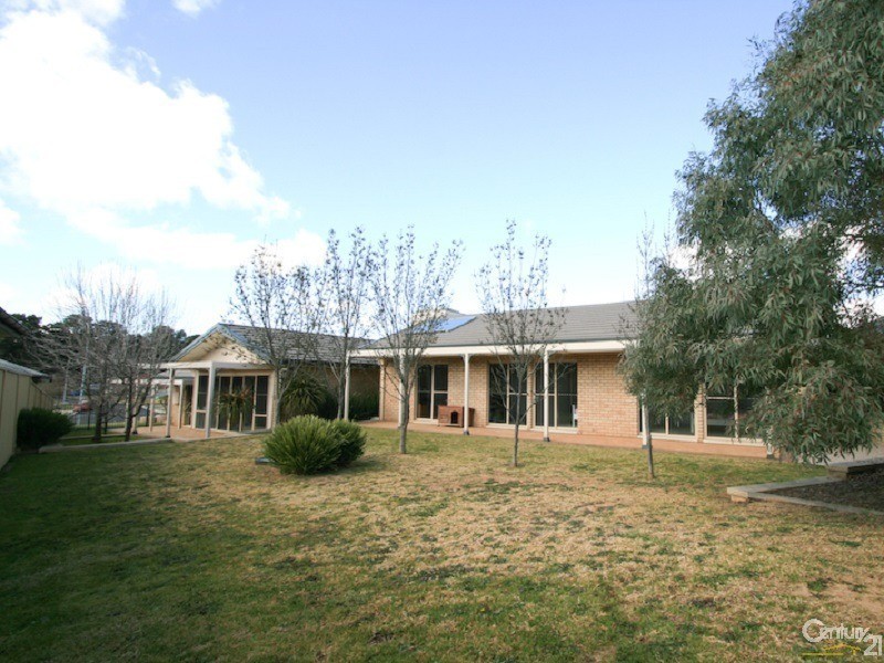 7 Diamond Drive, Orange NSW 2800