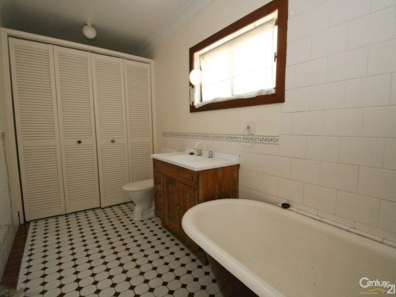 Orange NSW 2800