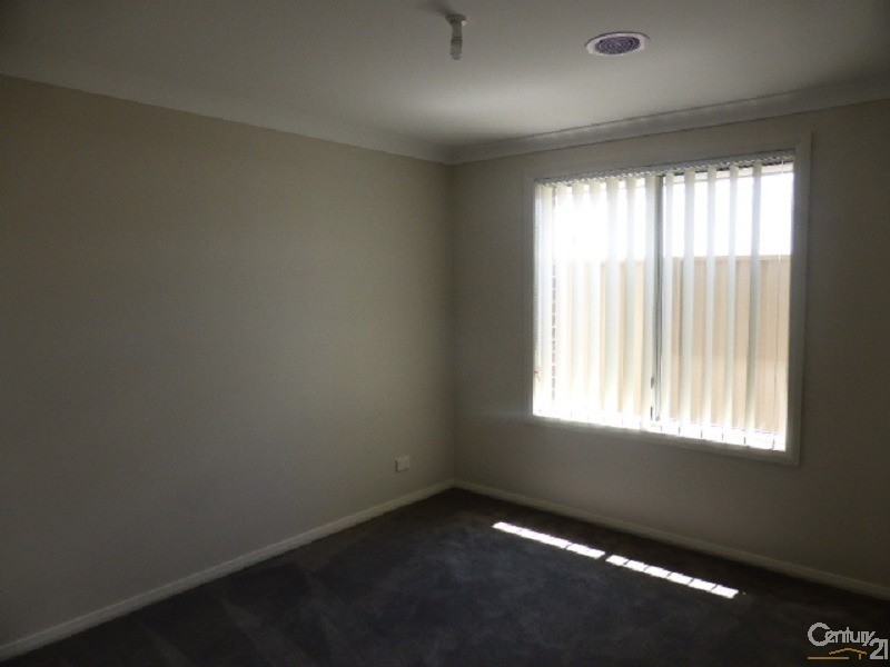 15 Hughes Street, Orange NSW 2800