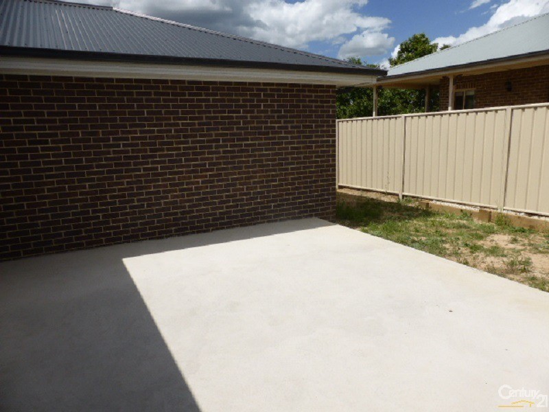 15 Hughes Street, Orange NSW 2800