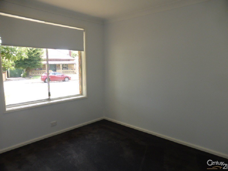 1/96 AUTUMN STREET, Orange NSW 2800