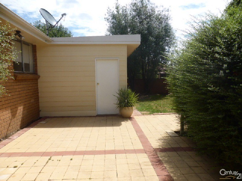 1/96 AUTUMN STREET, Orange NSW 2800