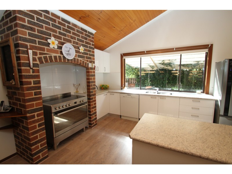 10 KARA PLACE, Orange NSW 2800