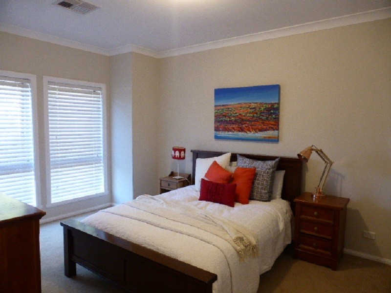3 Jade Avenue, Orange NSW 2800