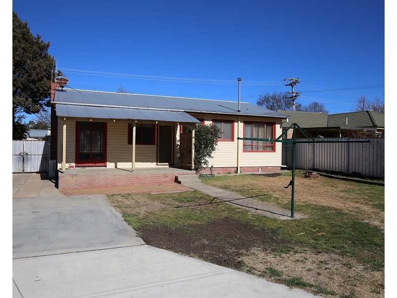 33 Franklin Road, Orange NSW 2800