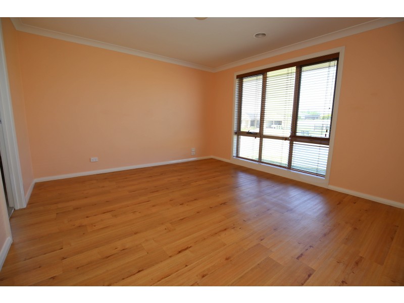 44 JONATHON ROAD, Orange NSW 2800