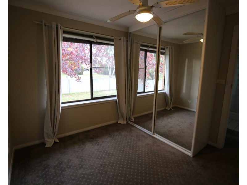 12 Havachat Place, Orange NSW 2800